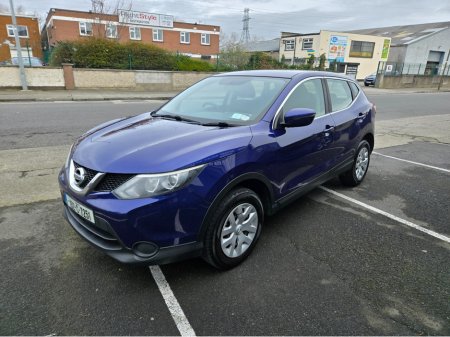 2015 Nissan Qashqai - thumbnail 11