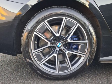 2025 BMW i4 - thumbnail 13