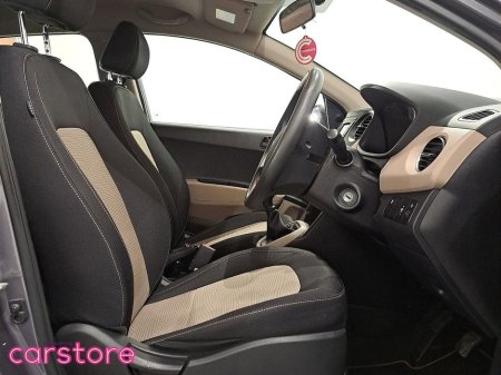 2017 Hyundai i10 - thumbnail 12