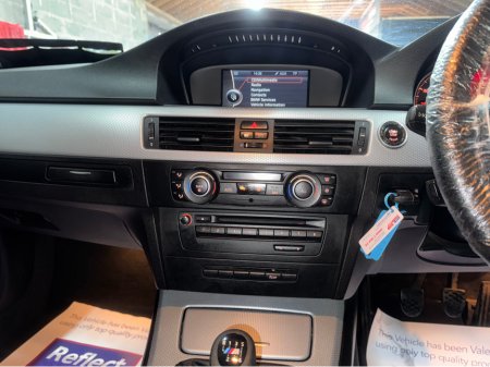 2011 BMW 3 Series - thumbnail 11