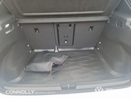 2025 Volkswagen ID.3 - thumbnail 8