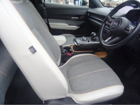 2021 Mazda MX-30 E-SKYACTIV 35.5KWH BRIGH BRIGHT 4DR €14,950 thumbnail