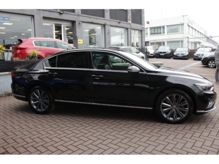 2022 Volkswagen Passat - photo 3