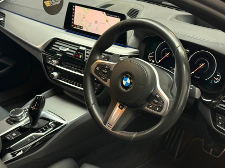 2019 BMW 5 Series - thumbnail 10