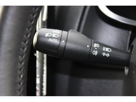 2017 Renault Clio - thumbnail 21