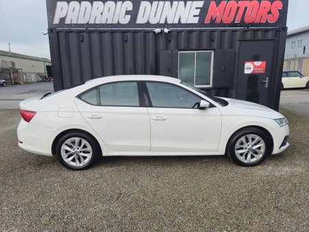 2021 Skoda Octavia AMBITION 2.0 TDI 115HP 5DR €17,750