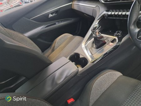 2018 Peugeot 3008 - thumbnail 15