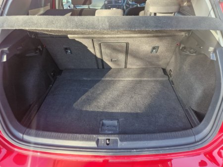 2017 Volkswagen Golf - thumbnail 8