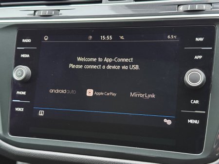 2020 Volkswagen Tiguan 2.0 TDI 150HP Comfortline €27,900 thumbnail