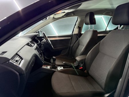 2015 Skoda Octavia - thumbnail 16