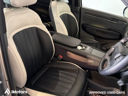 2024 Kia EV9 (242) GT Line 6 SEATER AWD 5DR Auto €74,800 thumbnail