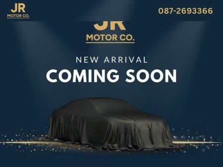 2023 Land Rover Defender D300 SE Commercial 3 Seats