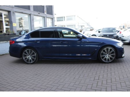 2019 BMW 5 Series - thumbnail 3