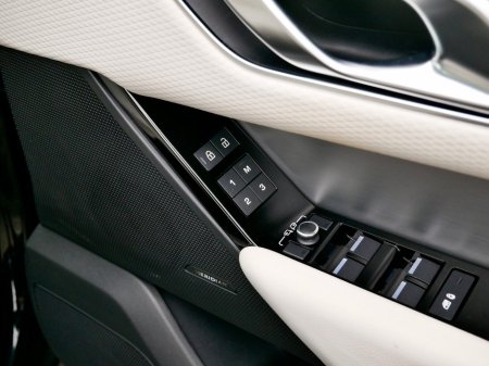 2022 Land Rover Range Rover Velar - thumbnail 20