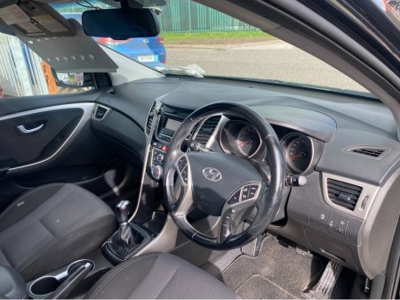 2016 Hyundai i30 - thumbnail 13