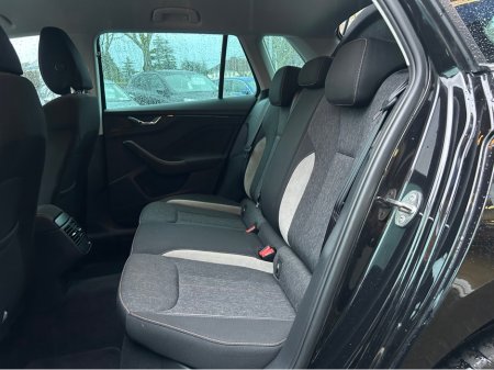 2020 Skoda Kamiq SE- Tsi - High Spec. & Low Mileage - SUV Style High Drive Position - Top Trade-Ins & Great Finance Deals - Assured Dealer Warranty - €18,950 thumbnail