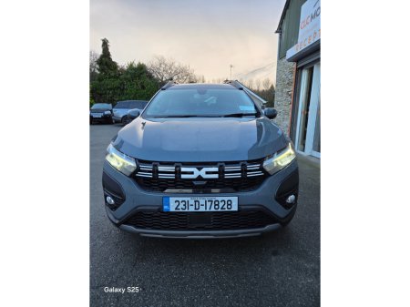 2023 Dacia Jogger TCe 110 Expression €16,950 thumbnail
