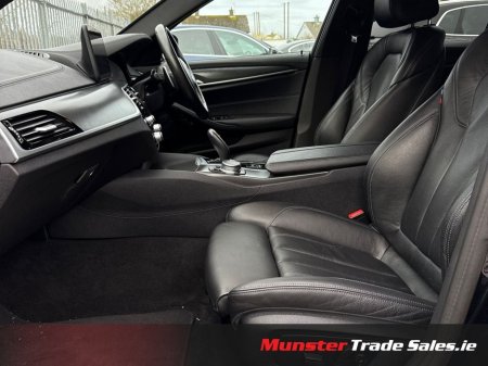 2022 BMW 5 Series - thumbnail 8