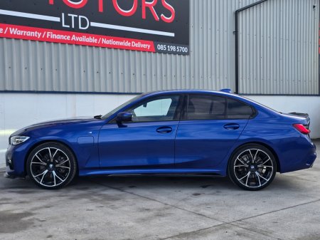 2021 BMW 3 Series - thumbnail 11