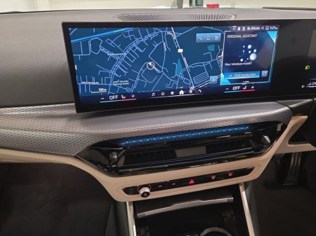 2026 BMW 3 Series 330e M Sport Saloon thumbnail