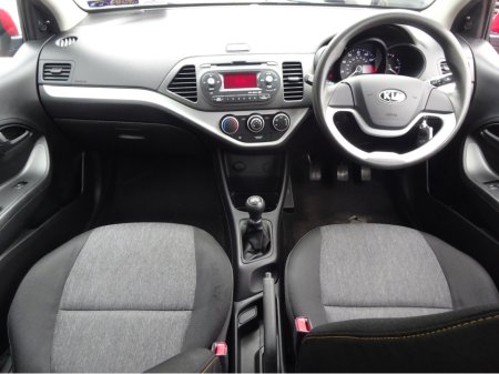 2013 Kia Picanto 1.0 PETROL 5 DOOR 68BHP LOW MILEAGE KEY 71 €6,450 thumbnail