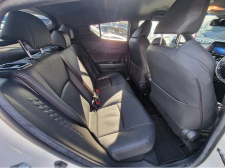 2018 Toyota C-HR - thumbnail 30