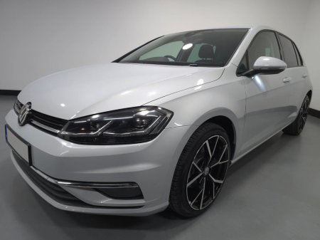 2017 Volkswagen Golf 1.2 TSI DSG EST 110HP BMT Trendline €16,950 thumbnail