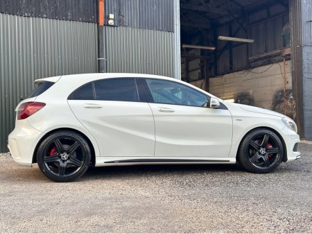 2013 Mercedes-Benz A Class 250 BLUE EFFICIENCY S SPORT 5DR €9,950 thumbnail