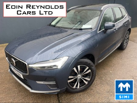2023 Volvo XC60 CORE T6 RECHARGE AWD PHEV AS NEW! €44,995