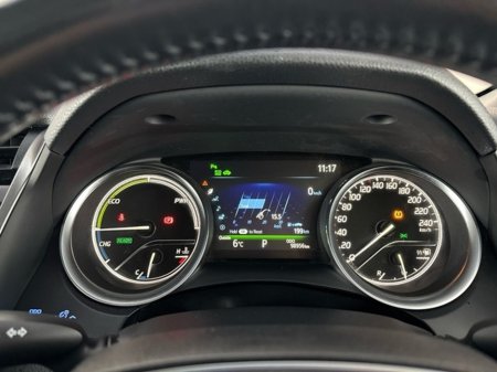 2019 Toyota Camry - thumbnail 11