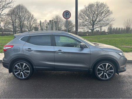 2015 Nissan Qashqai 1.6 DCI TEKNA 130bhp // FULL LEATHER // €9,900 thumbnail