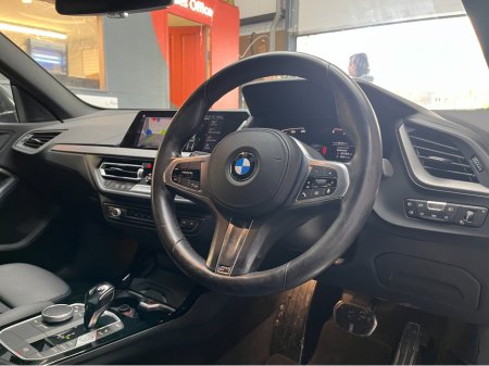 2021 BMW 2 Series - thumbnail 10