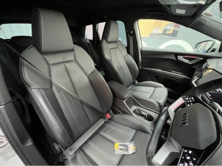 2023 Audi Q4 e-tron - thumbnail 12