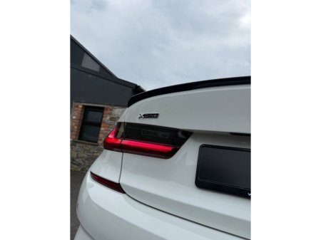 2019 BMW 3 Series - thumbnail 9