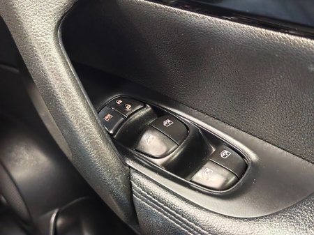 2019 Nissan Qashqai - thumbnail 31