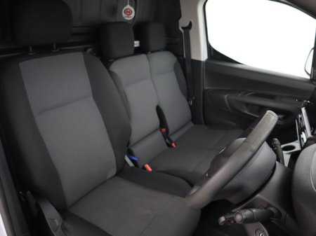 2022 Peugeot Partner - thumbnail 12