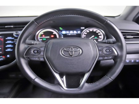 2019 Toyota Camry 2.5 HYBRID *PARK SENSORS*REVERSE CAM* €22,890 thumbnail