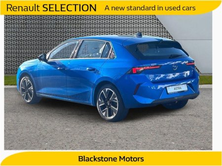 2025 Opel Astra SC 54KWh EV 155PS €28,950