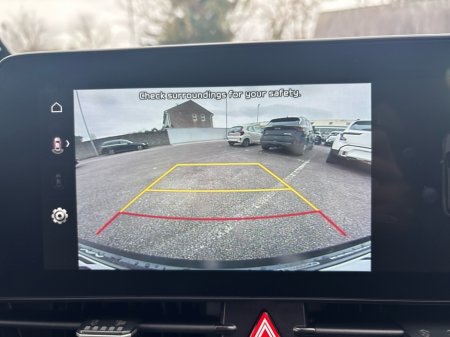 2024 Kia Sportage HEV ANNIVERS €39,950 thumbnail