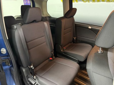 2018 Nissan Serena 2018 Nissan Serena 2.0 Hybrid 7 Seats €24,777 thumbnail