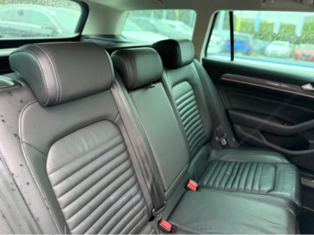 2018 Volkswagen Passat ALLTRACK 4WD - 2.0L DIESEL - AUTO - 12M WARRANTY - CAR: 1629 thumbnail