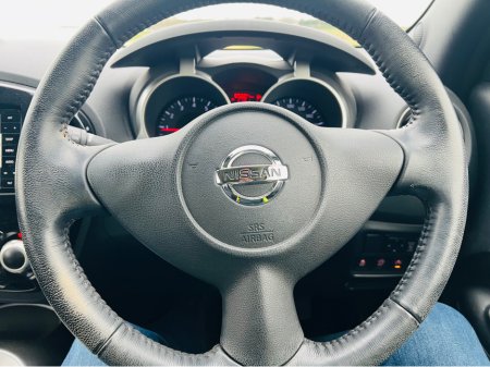 2017 Nissan Juke 1.6 PETROL//FINANCE AVAILABLE//LOW KMS €14,950 thumbnail