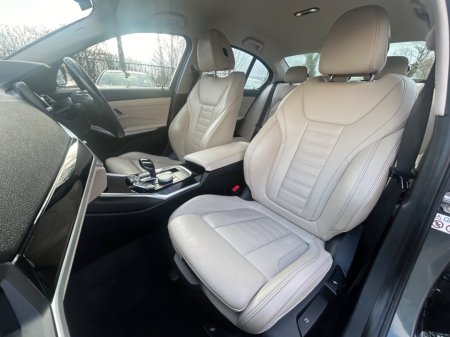 2019 BMW 3 Series 318d Sport €24,850 thumbnail