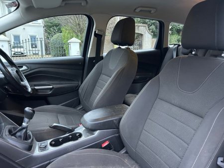 2015 Ford Kuga 2.0 TDCI Zetec 2WD *SALE AGREED* €6,950 thumbnail