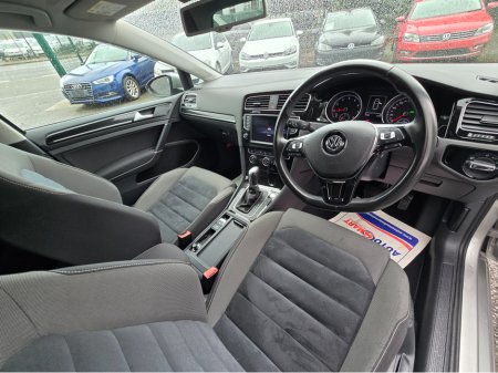 2016 Volkswagen Golf ( 162 REG ) 1.4 HIGHLINE EDITION ALCANTARA SEATS PRIVACY GLASS REVERSING CAMERA - SIMI DEALER - LOW ROAD TAX BAND €16,450 thumbnail