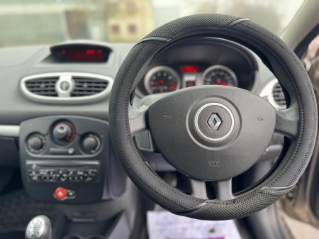 2010 Renault Clio DEPOSIT TAKEN €2,995 thumbnail