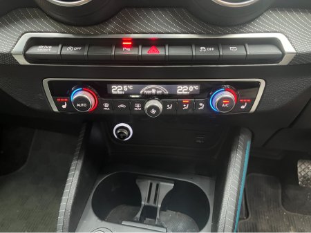 2019 Audi Q2 €20950 2019 AUDI Q2 30TFSI SPORT 1.0 AUTOMATIC / CRUISE CONTROL / REVERSE CAMERA / HEATED SEATS / APPLE CARPLAY €20,950 thumbnail