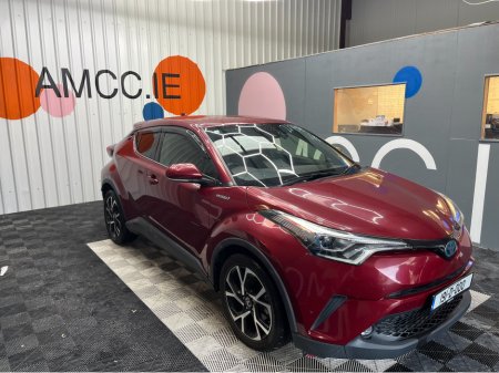 2019 Toyota C-HR 2019 TOYOTA C-HR G 1.8 AUTOMATIC / CRUISE CONTROL / REVERSE CAMERA / HEATED SEATS AND MORE