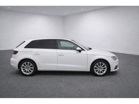 2015 Audi A3 Sportback 1.4 TSI, 5 Door, Automatic, Full Leather, S-Tronic €14,950 thumbnail
