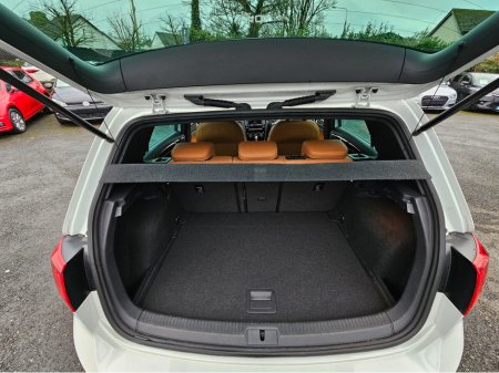 2014 Volkswagen Golf - thumbnail 21